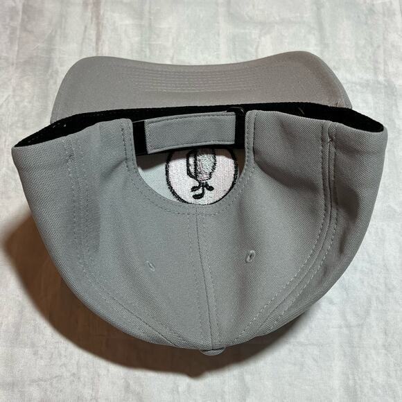 ONE 10 Flexfit Hat NWT - Picture 3 of 4